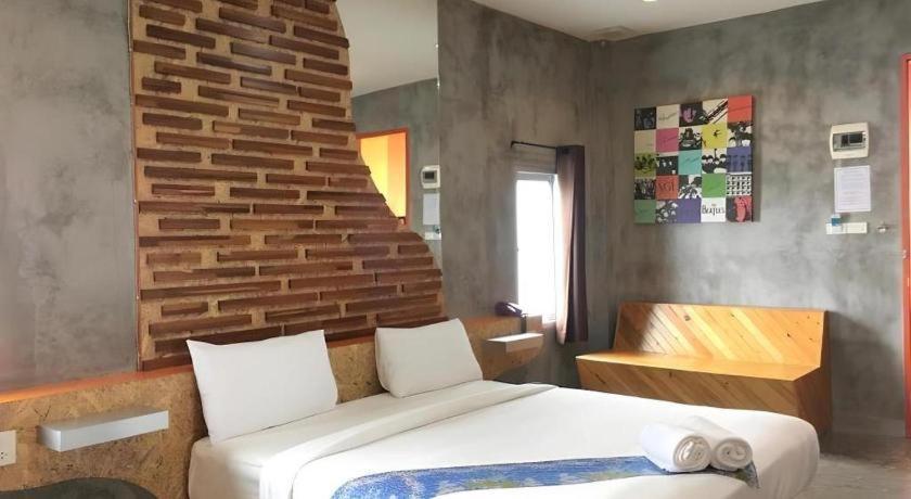 Tanisa Resort Chumphon Exterior foto